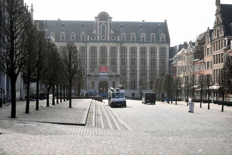 leuven-oude-markt2