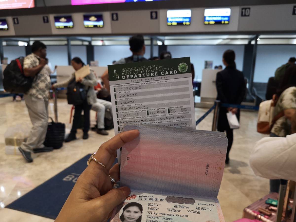 Checking in at Manila NAIA-1 Checking in at NAIA-1