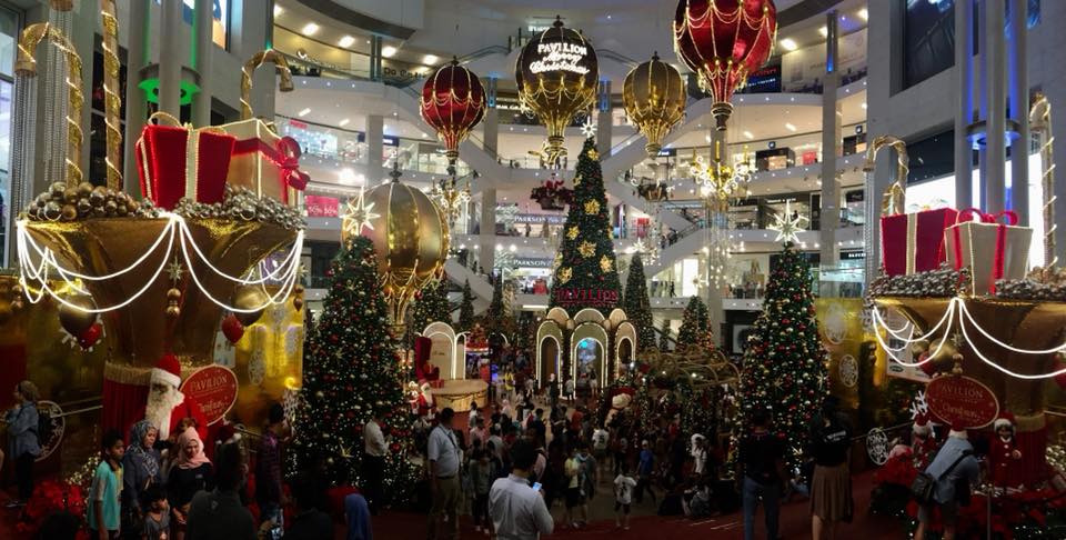 Pavillion Mall holiday decor Pavillion Mall holiday decor